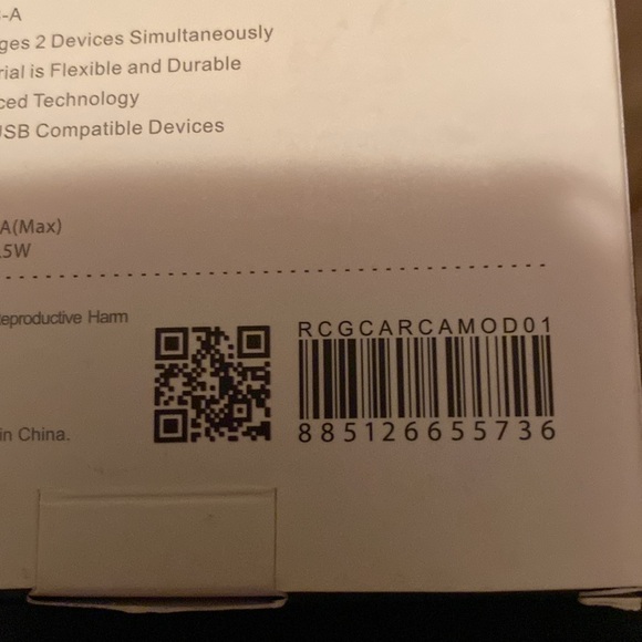 2-in-1 Car Charger - Picture 3 of 3